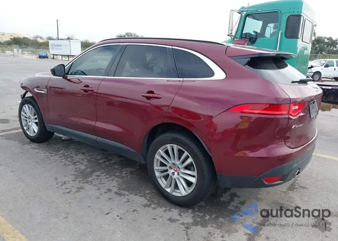 2017 Jaguar F-Pace 35T Prestige z USA, uszkodzony, nr VIN SADCK2BV2HA489538